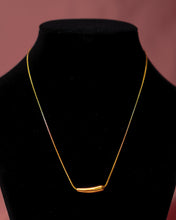 Load image into Gallery viewer, DAINTY GOLD NECKLACE
